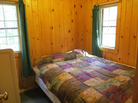Cabin 3: Bedroom 1